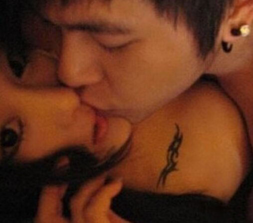 张馨予的全乳照 张馨予分享近照 视频 