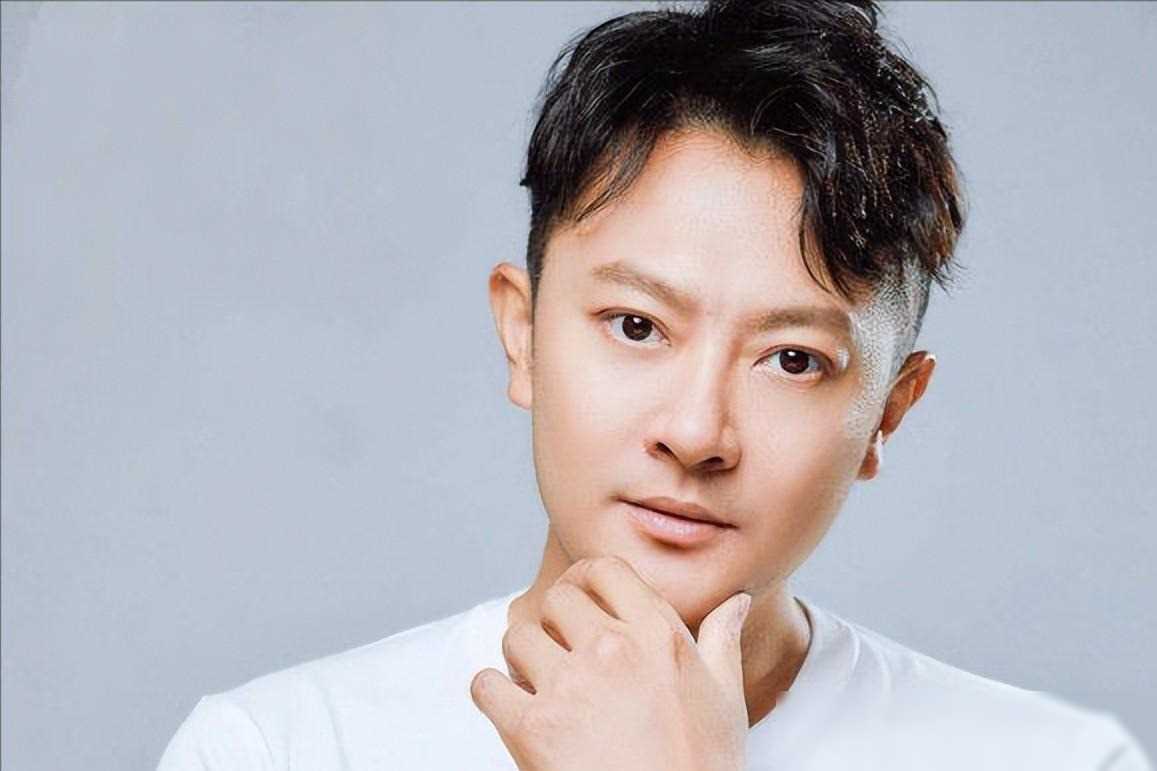印小天老婆真实身份 印小天老婆谁介绍的