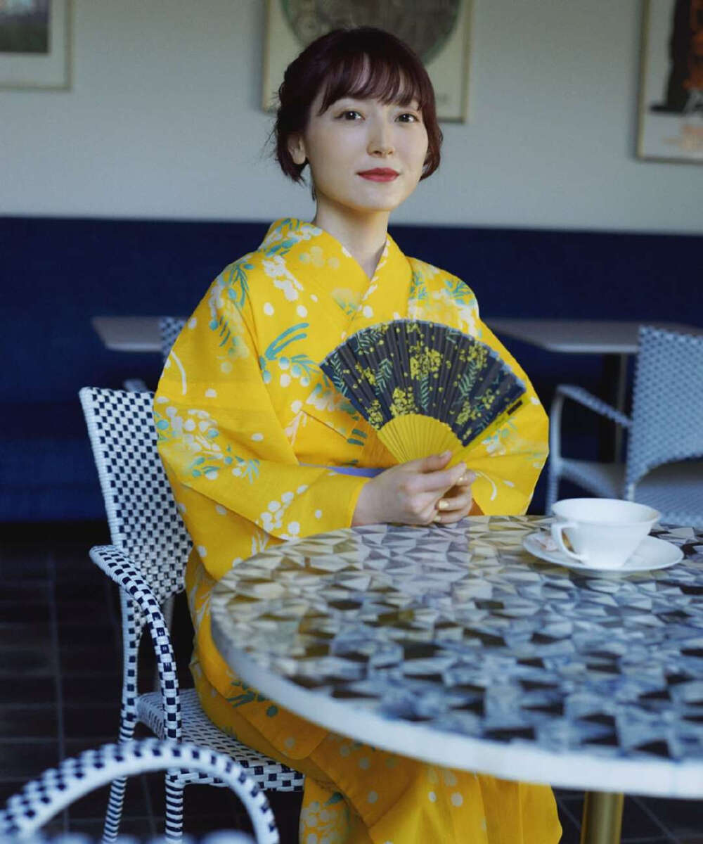 花泽香菜黑汗青 花泽香菜是本名吗 