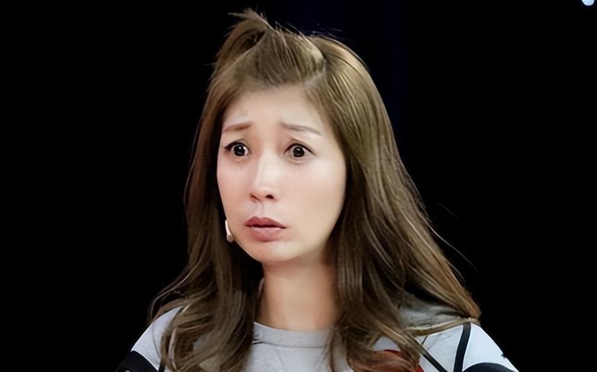 黄嘉千夏克立被曝仳离的复杂引见 黄嘉千夏克立被曝仳离的复杂引见