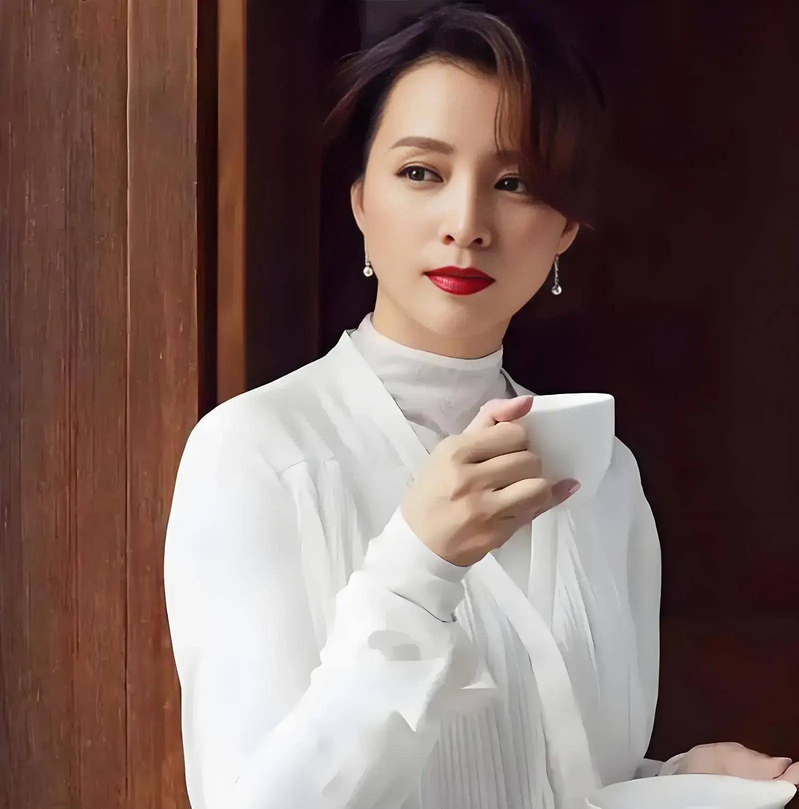 董卿程前 董卿与程前是什么干系 