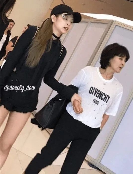 曝权志龙jennie恋情 权志龙jennie恋情覆盖 曝权志龙jennie恋情 权志龙jennie恋情覆盖