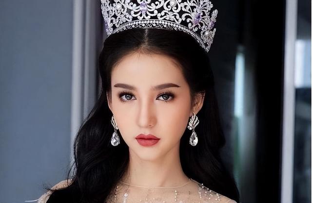 人妖皇后rose整容前 人妖最后的运气是不是都很凄惨 