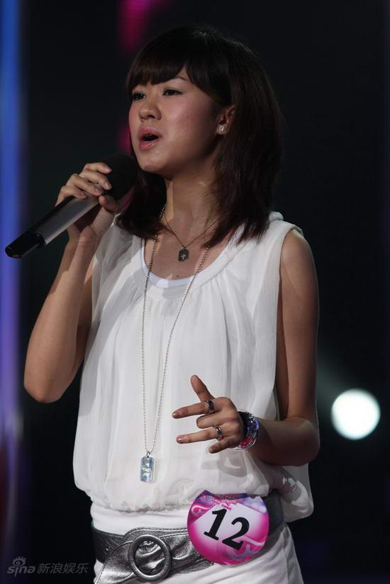 高兴女生郁可唯 郁可唯 高兴女生 高兴女生郁可唯 郁可唯 高兴女生