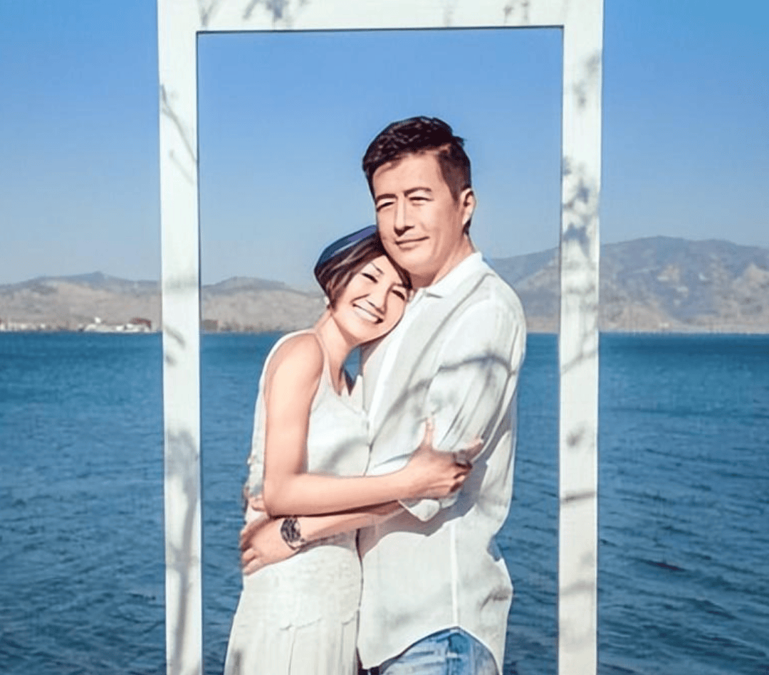 江珊和张博的成婚照 江珊和张博什么时候结的婚 