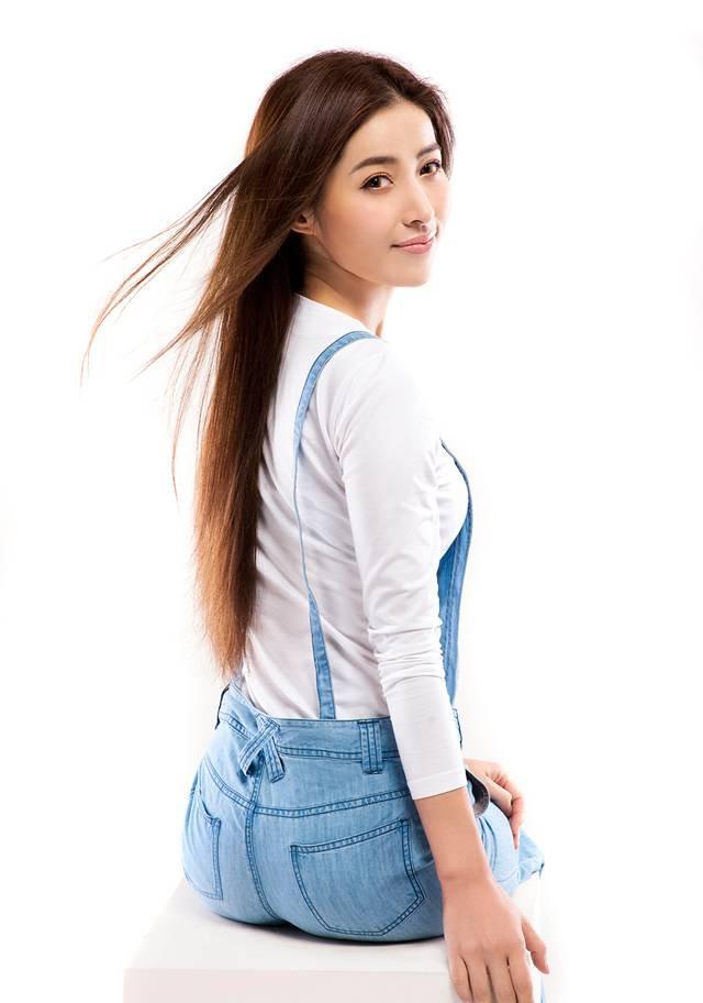 何静momo 何静momo微博