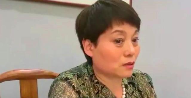 山东蓝翔校长女儿举报母亲 山东蓝翔校长女儿举报母亲在美国有别墅 山东蓝翔校长女儿举报母亲 山东蓝翔校长女儿举报母亲在美国有别墅