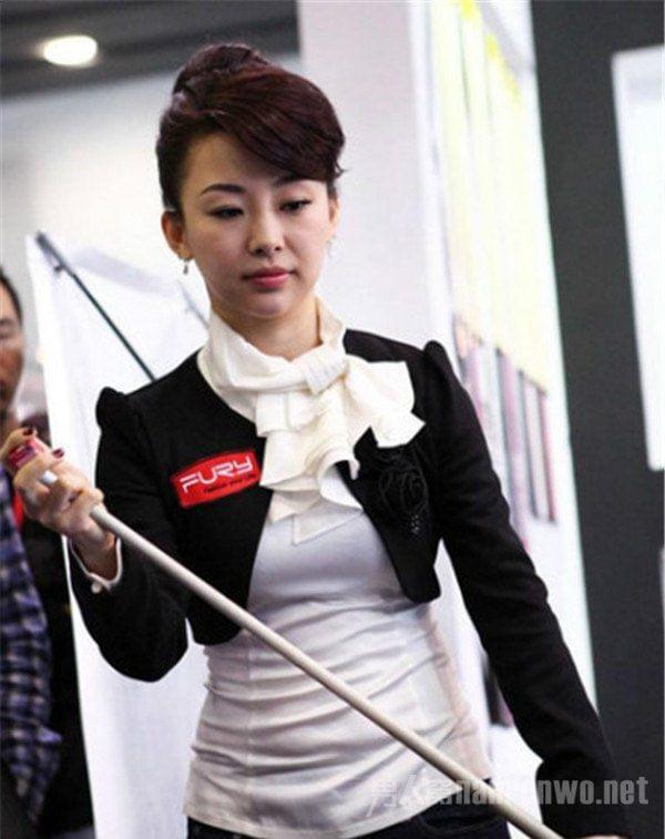 潘晓婷胸部多大 潘晓婷傲人的身材