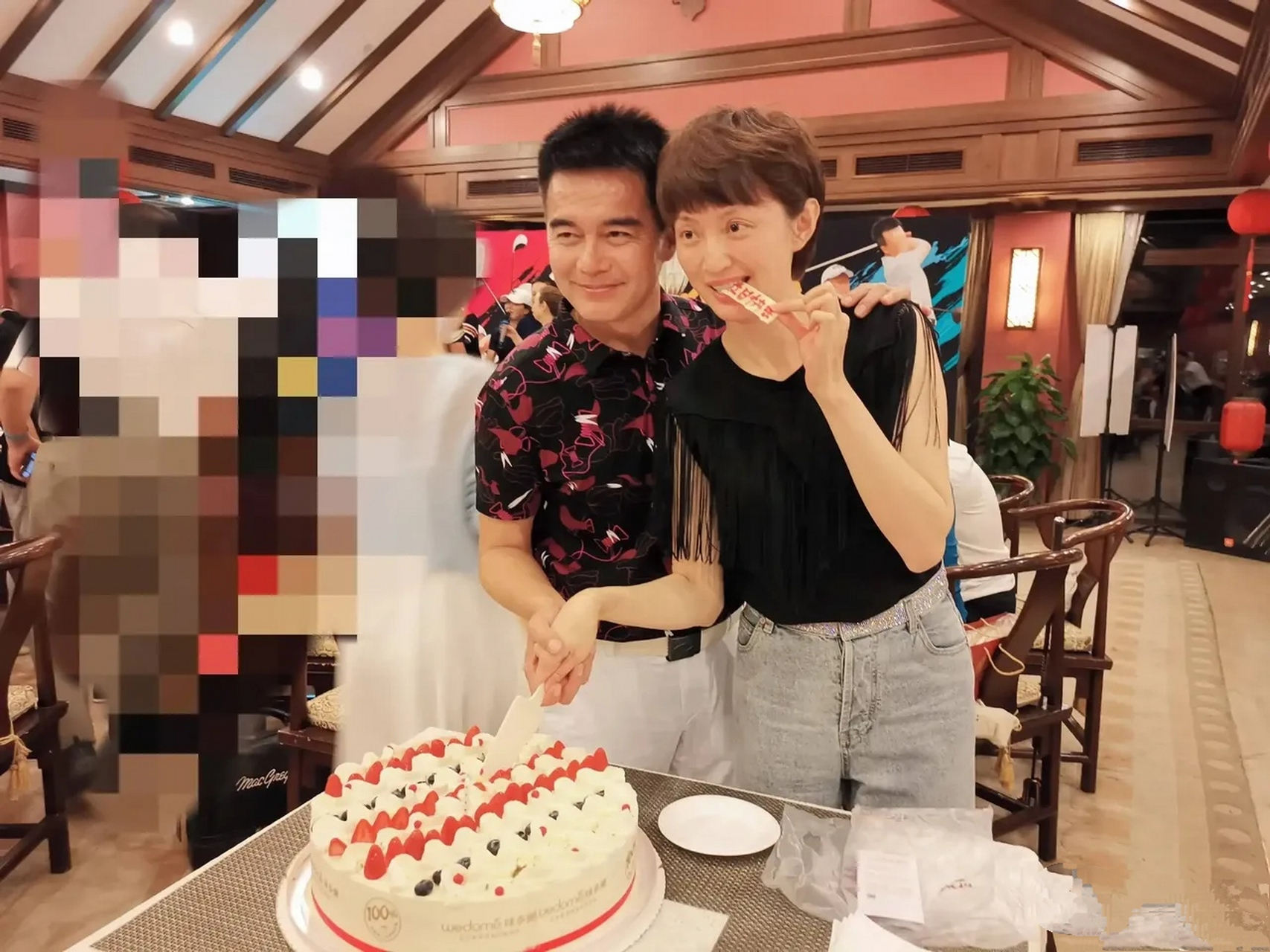 许亚军的四个老婆 许亚军的老婆是哪位