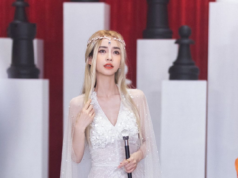 包括angelababy绝美精灵造型的词条