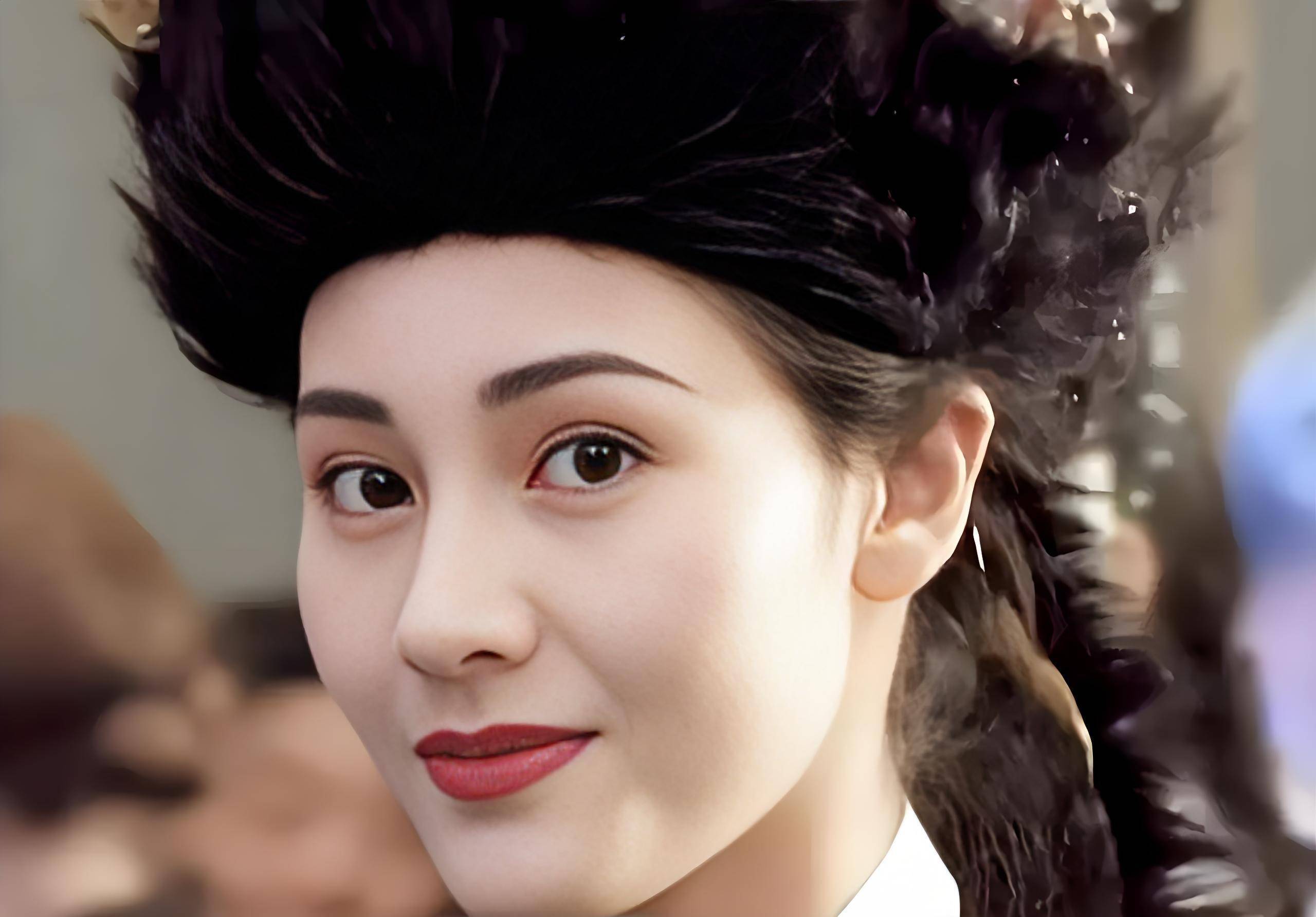李嘉欣怎么了 李嘉欣到底怎么凶猛 李嘉欣怎么了 李嘉欣到底怎么凶猛