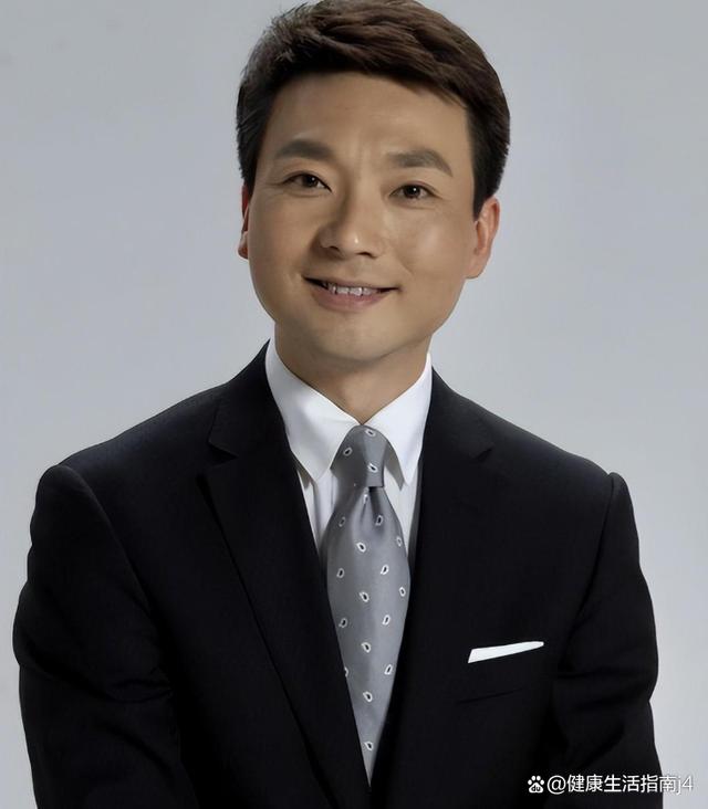 康辉怎么了 康辉为什么不出镜了 康辉怎么了 康辉为什么不出镜了