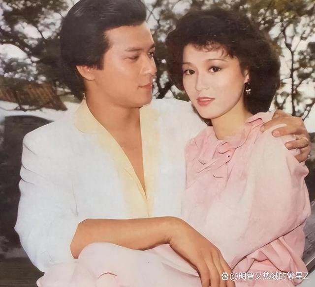 刘德华夫妻送别梁洁华 刘德华夫妻送别梁洁华视频