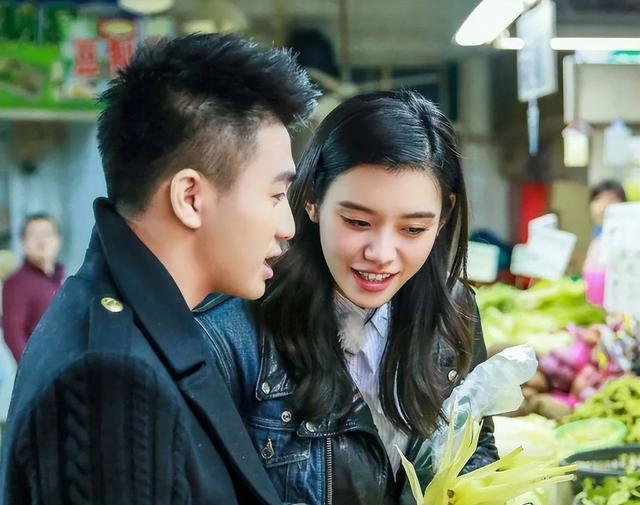 奚梦瑶回应嫁权门:我嫁的是恋爱 何猷君妻子奚梦瑶简介 奚梦瑶回应嫁权门:我嫁的是恋爱 何猷君妻子奚梦瑶简介
