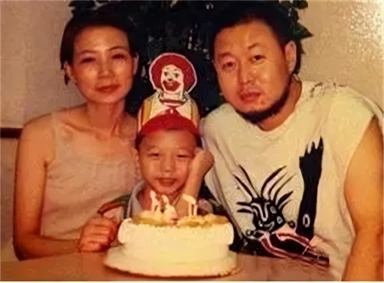 火风身份 火风的儿子此刻什么环境 火风身份 火风的儿子此刻什么环境