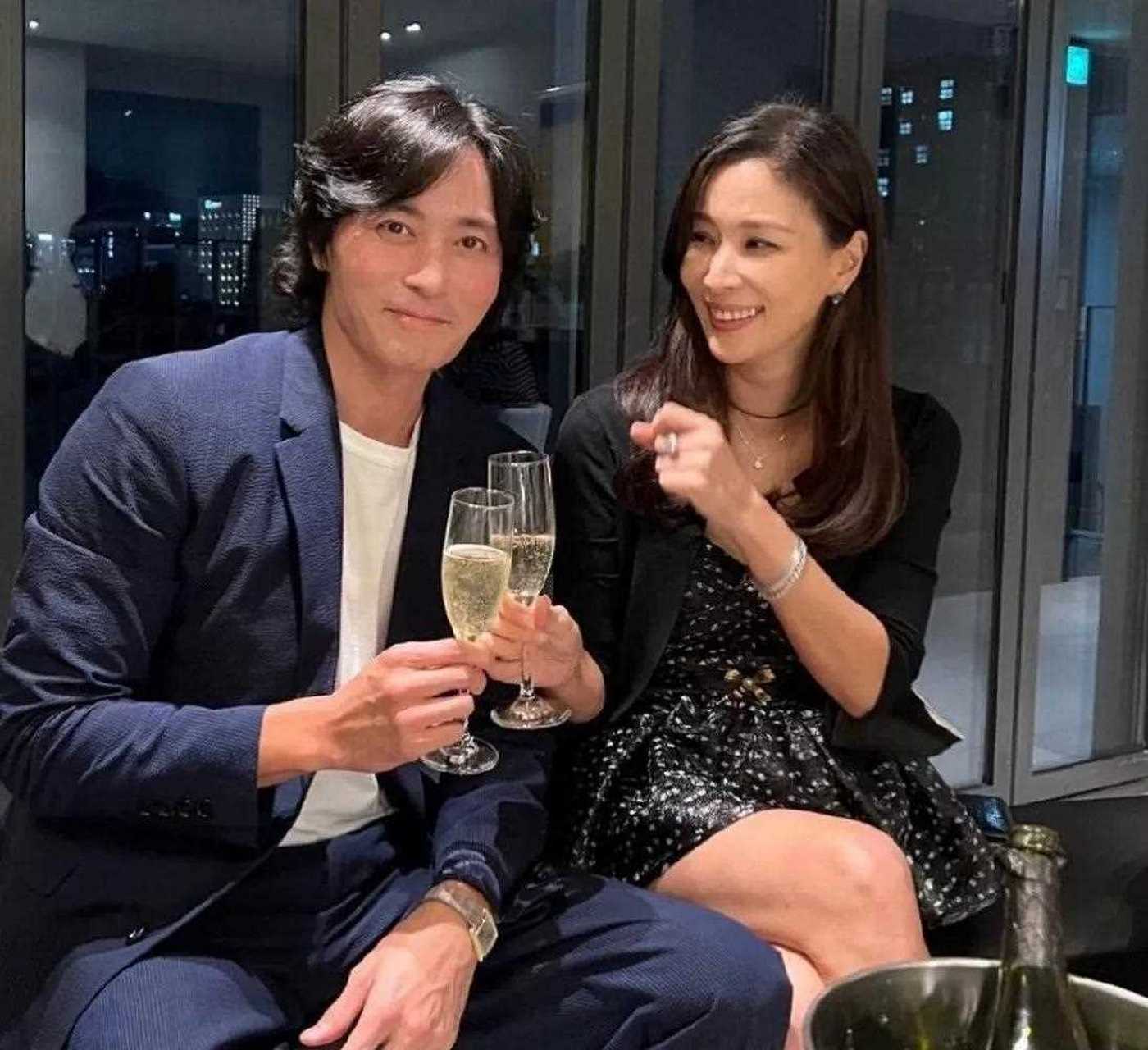 张东健高小英婚礼 张东健高小英什么时候立室的 张东健高小英婚礼 张东健高小英什么时候立室的