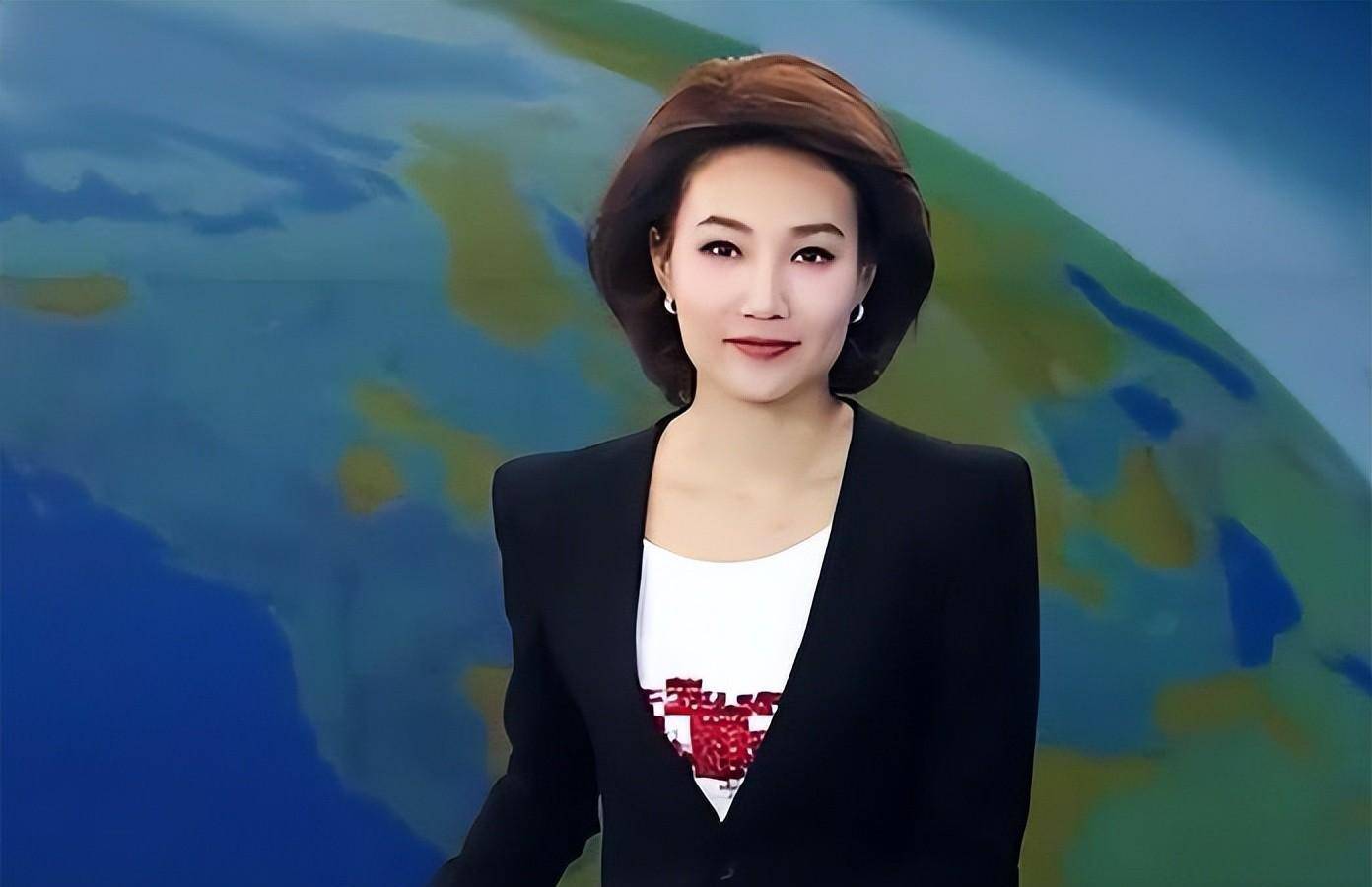 康梓兰 康梓兰比周华健大多少