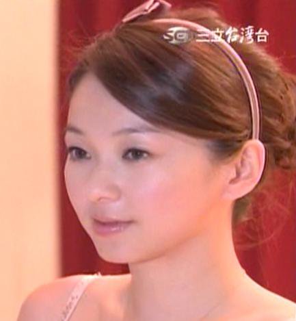 台湾艺人六月 六月台湾艺人出身 台湾艺人六月 六月台湾艺人出身