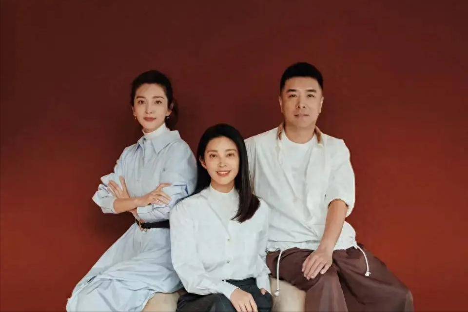 乐嘉妻子李雪 乐嘉媳妇 乐嘉妻子李雪 乐嘉媳妇
