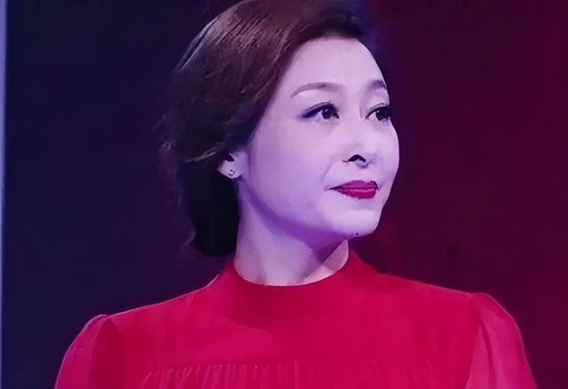 湖南卫视主持人舒高 湖南台主持人一览表 湖南卫视主持人舒高 湖南台主持人一览表