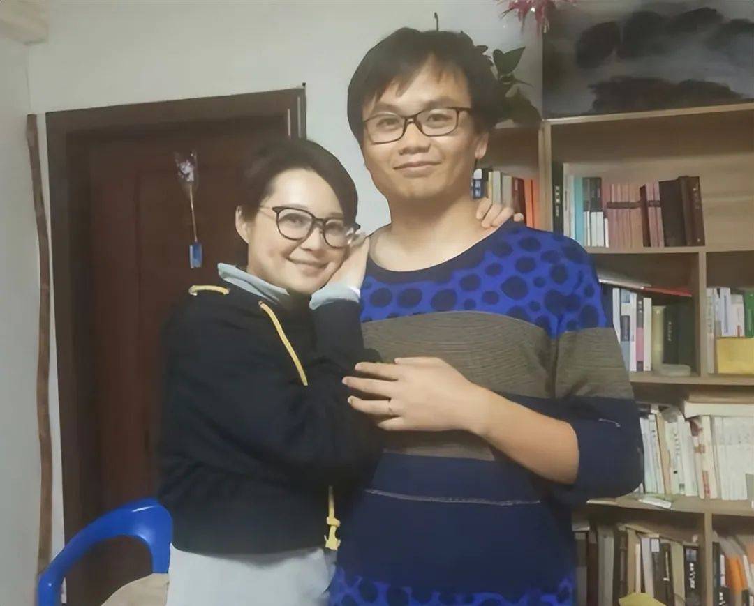 袁立的老公 袁立的老公简介及照片 袁立的老公 袁立的老公简介及照片