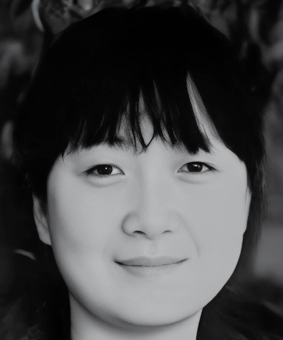 英达妻子 英达妻子梁欢图片 