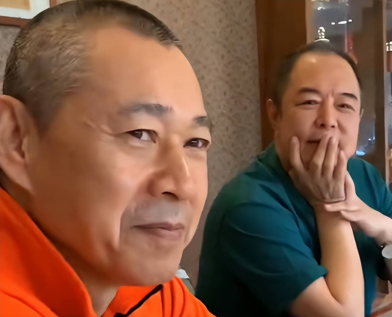 张铁林舌吻 张铁林感情戏