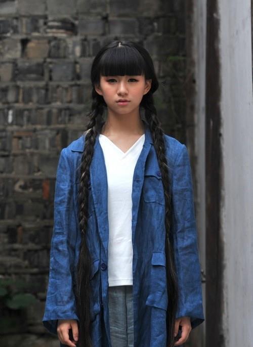 杨丽萍侄女小彩旗 杨丽萍侄女小彩旗那一年跟着学舞蹈的