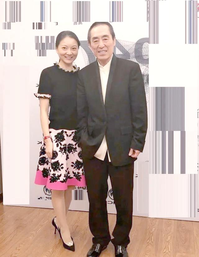 张艺谋有几个老婆 张艺谋老婆全部照片 